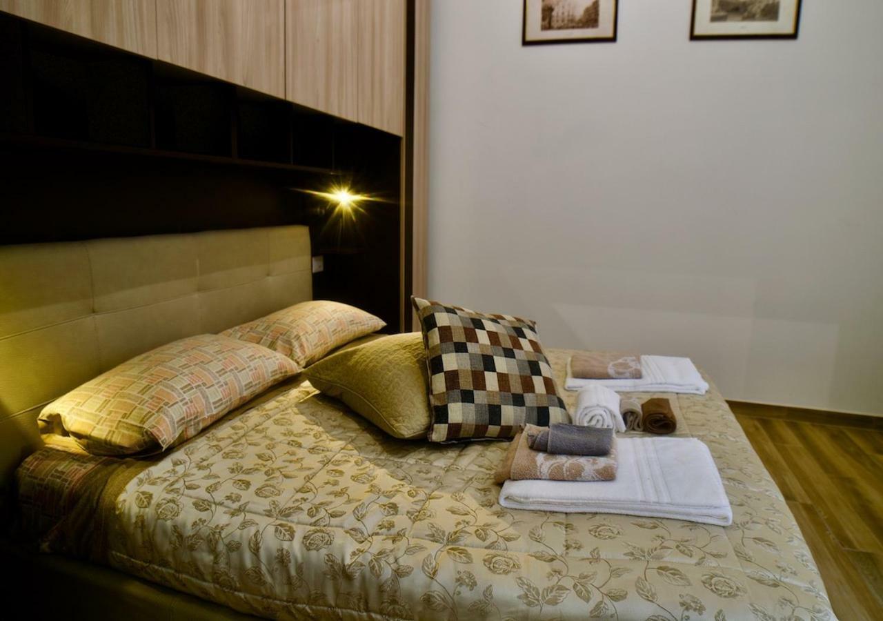מילאנו Central Lepetit Apartment De Luxe מראה חיצוני תמונה
